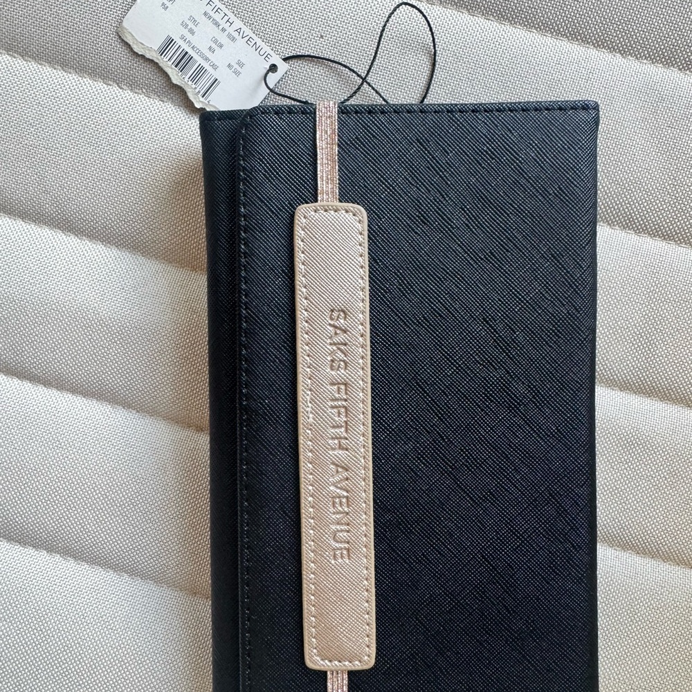 Saks Fifth Avenue Black and Tan Wallet